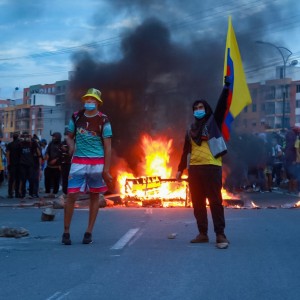 UN PUEBLO CANZADO DE LA POLITICA CORRUPTA