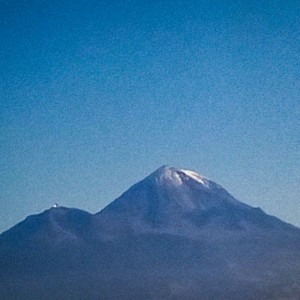 Volcán y observatorio 🔭