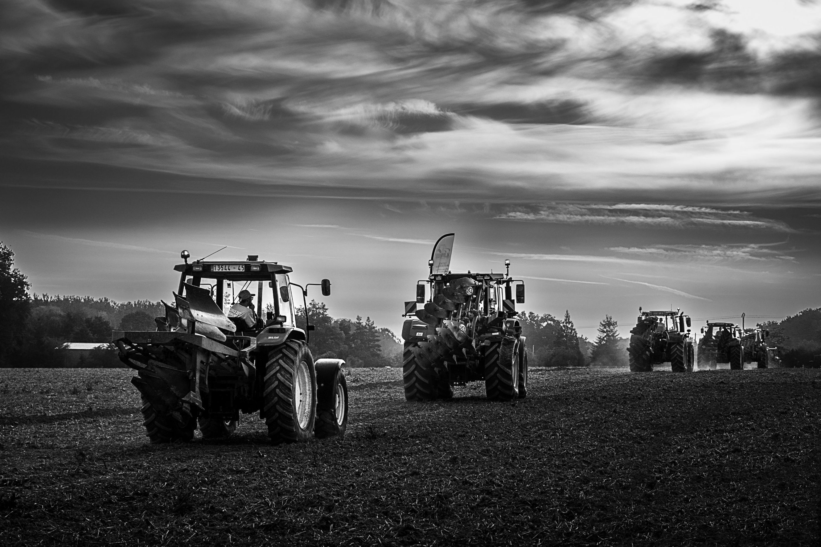 Convoi de tracteurs